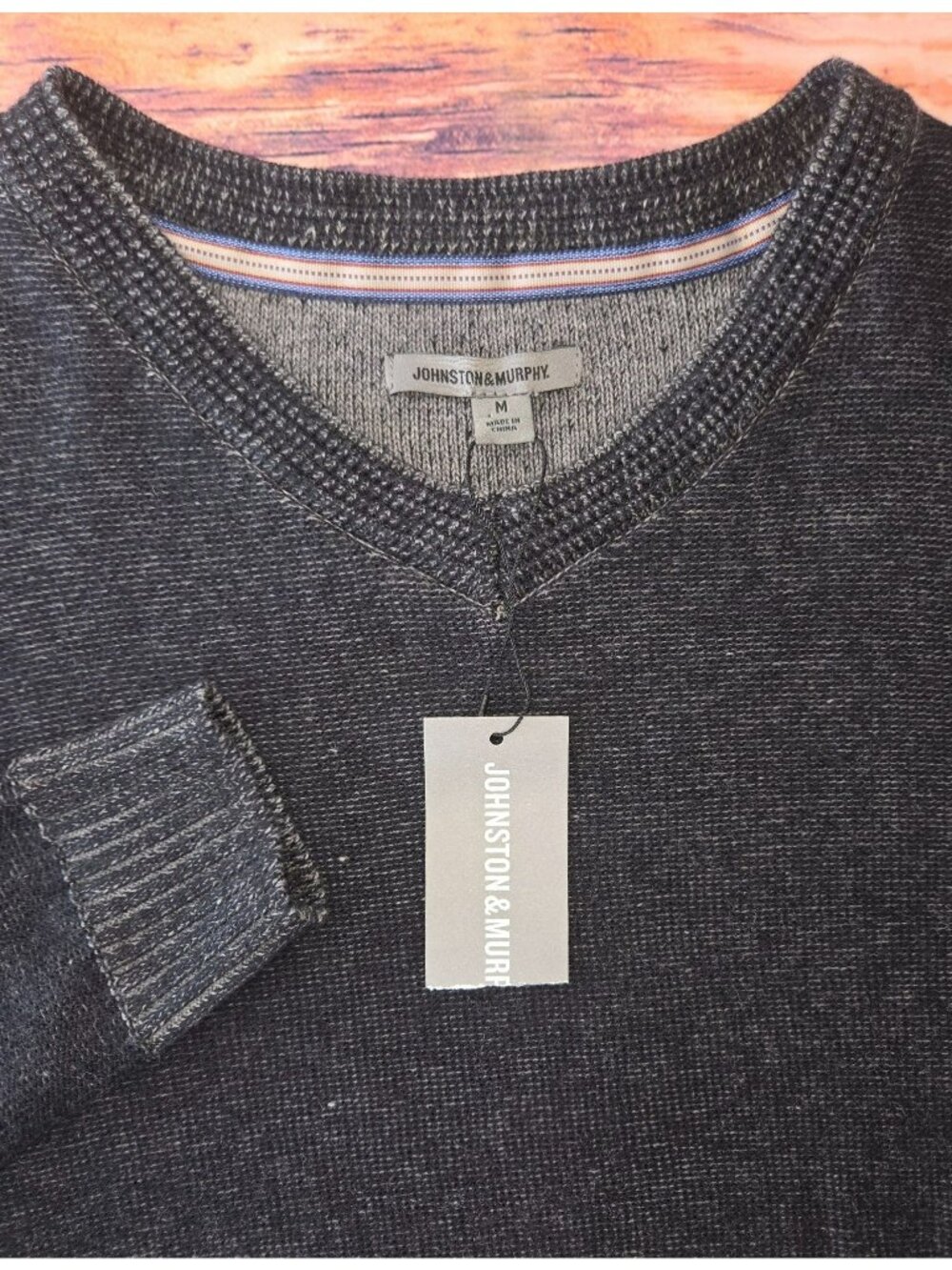 Johnston & Murphy Mens Plaited V-Neck Sweater Medium NWT Cotton-Wool-Nylon